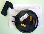VENTE : PRESSOSTAT COMBUSTION VENTIL PULSATOIRE B4992588 (EX B1243054 / B1243481)
